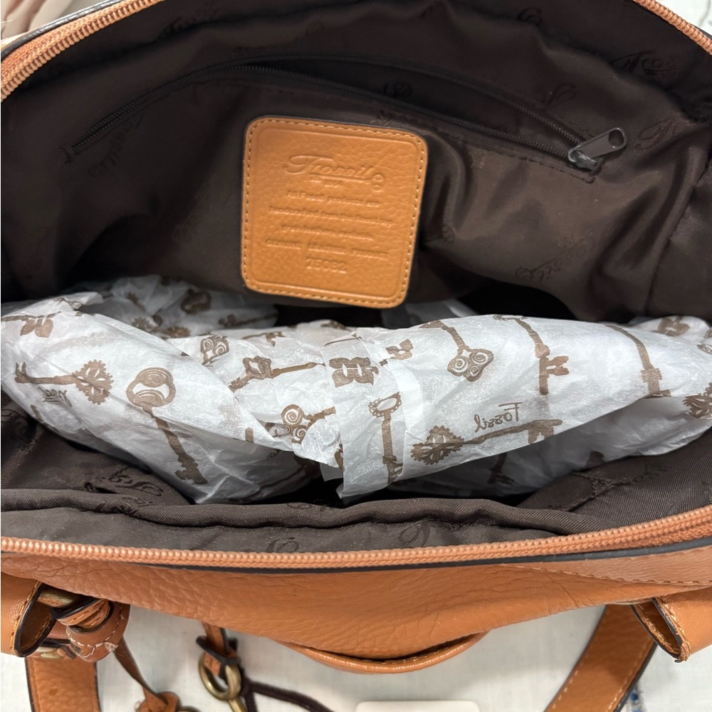Vintage Fossil Tan Pebbled Leather Satchel w/ Key Fob - Picture 6 of 11